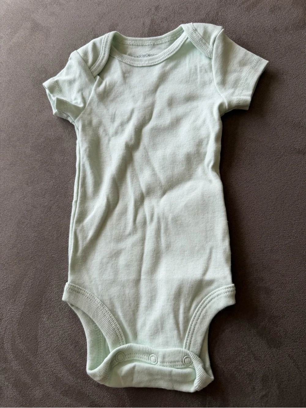 Free with purchase 🎉Swaddle Designs Pale Mint Short-Sleeve Baby One-Piece